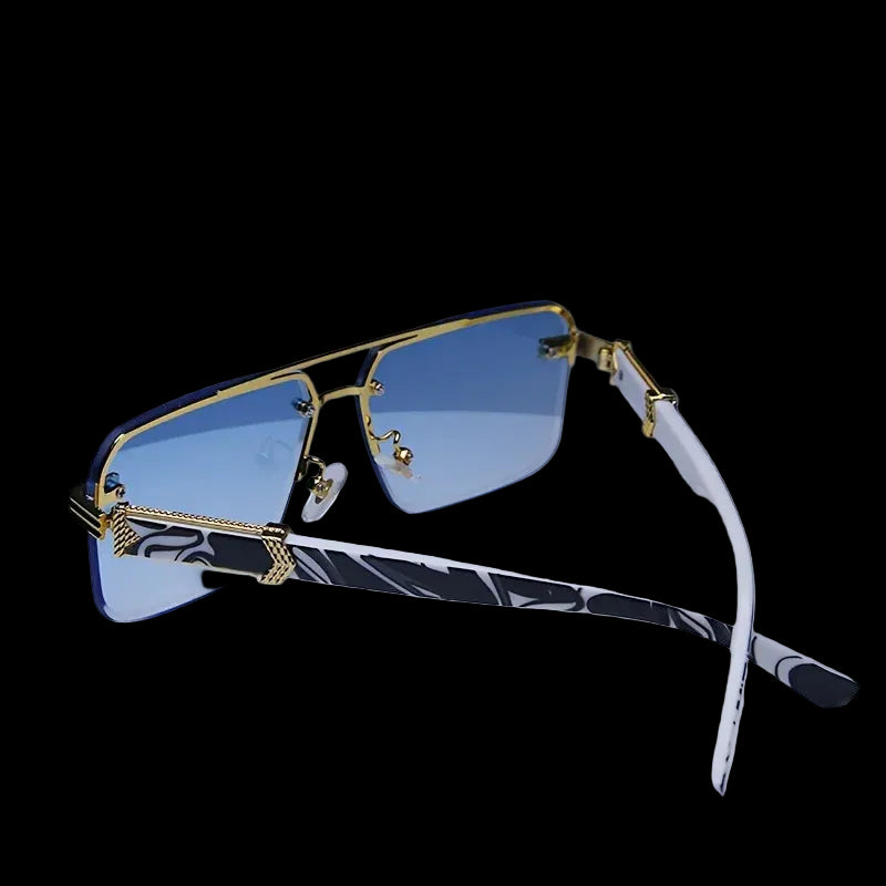 Occhiali da sole alla moda per uomo .